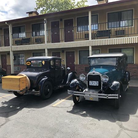 Klamath Motor Lodge ワイリーカ エクステリア 写真