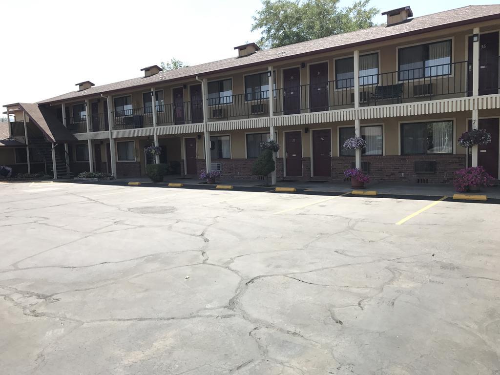 Klamath Motor Lodge ワイリーカ エクステリア 写真